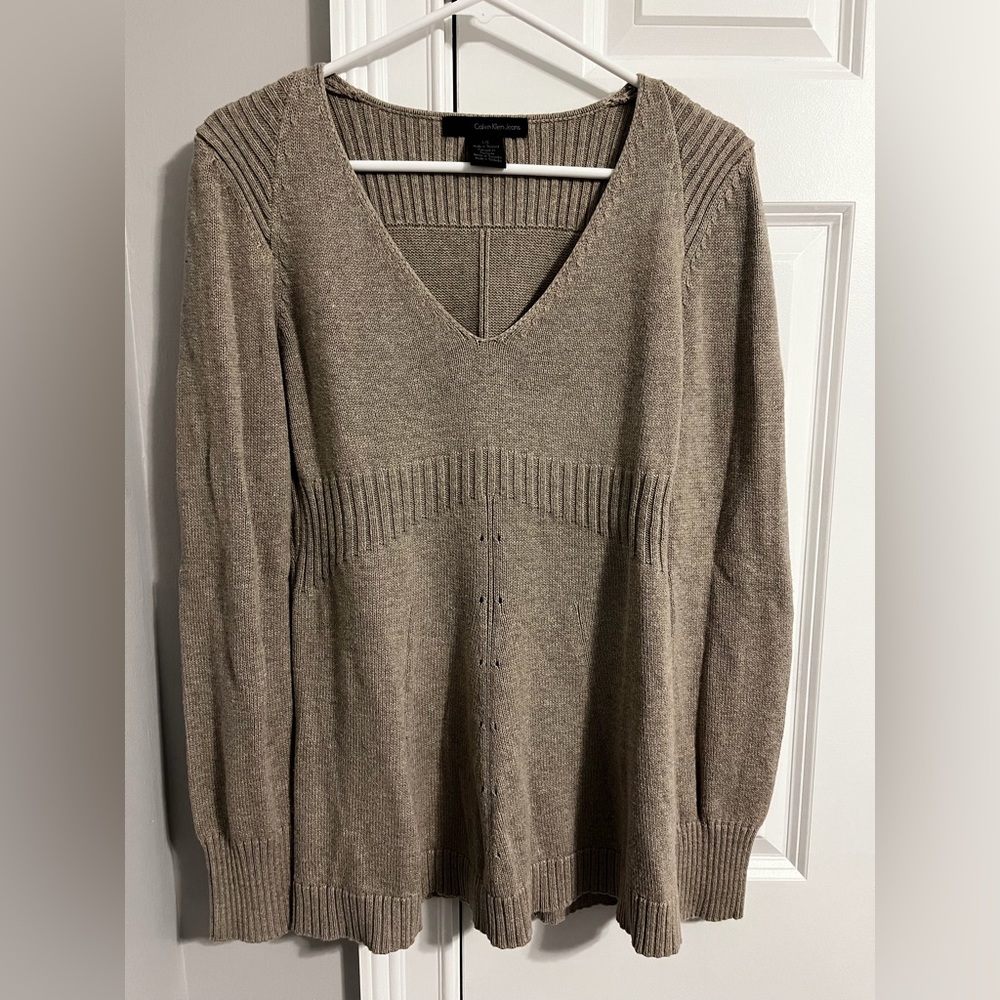 Calvin Klein sweater, size L